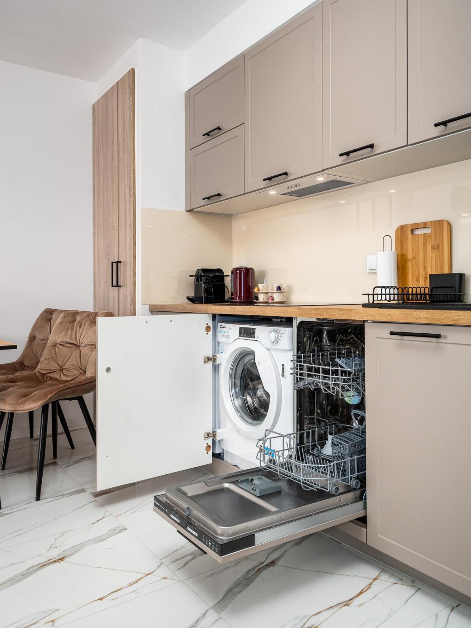 Pileckiego Residence Warsaw Ngoại thất bức ảnh