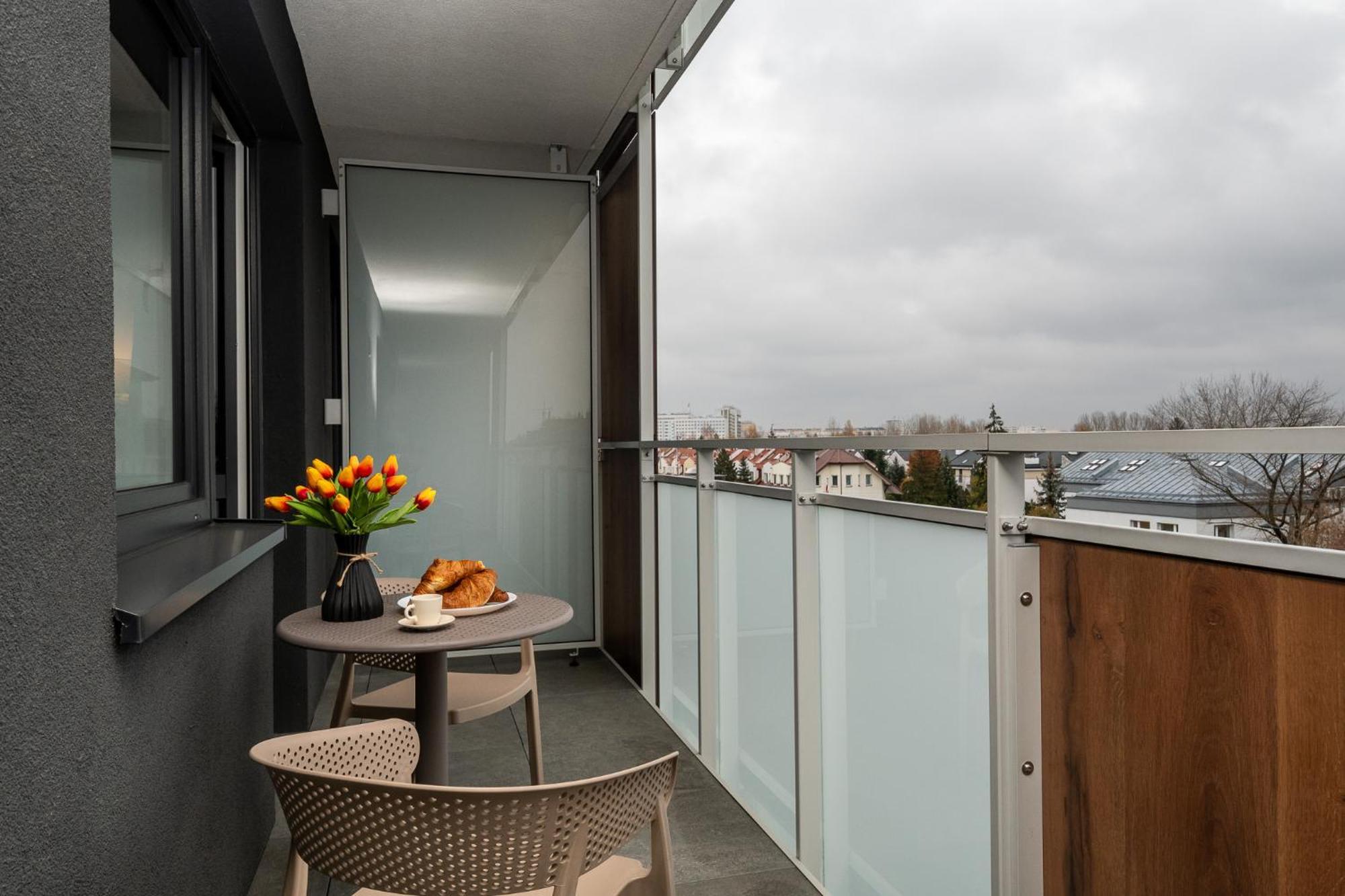Pileckiego Residence Warsaw Ngoại thất bức ảnh